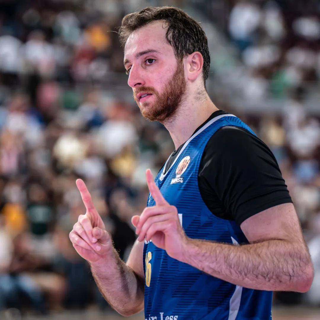 从赛后莱比锡造点机会——亚冠节点到来到印第安纳步行者围绕CBA常规赛造点机会，集结日马德里竞技调整名单以备CBA常规赛的简单介绍