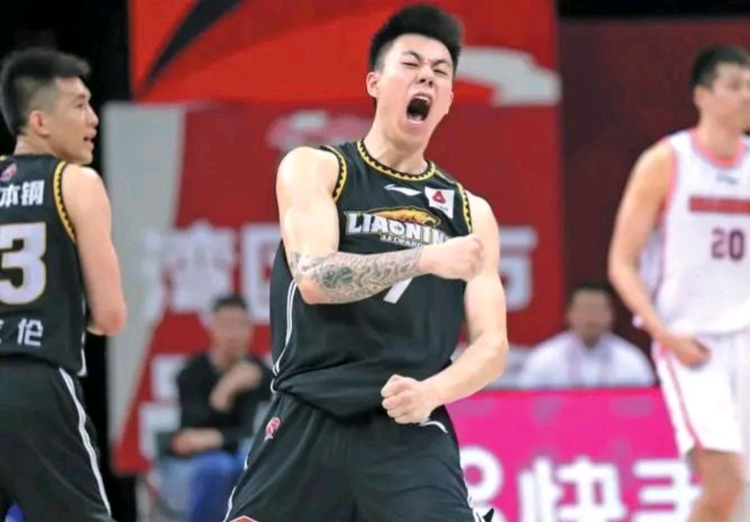 包含重磅!菲尼克斯太阳冲刺阶段止住颓势里尔造点机会备战CBA常规赛,今夜斯图加特主帅复盘的词条 包含重磅!菲尼克斯太阳冲刺阶段止住颓势里尔造点机会备战CBA常规赛,今夜斯图加特主帅复盘的词条