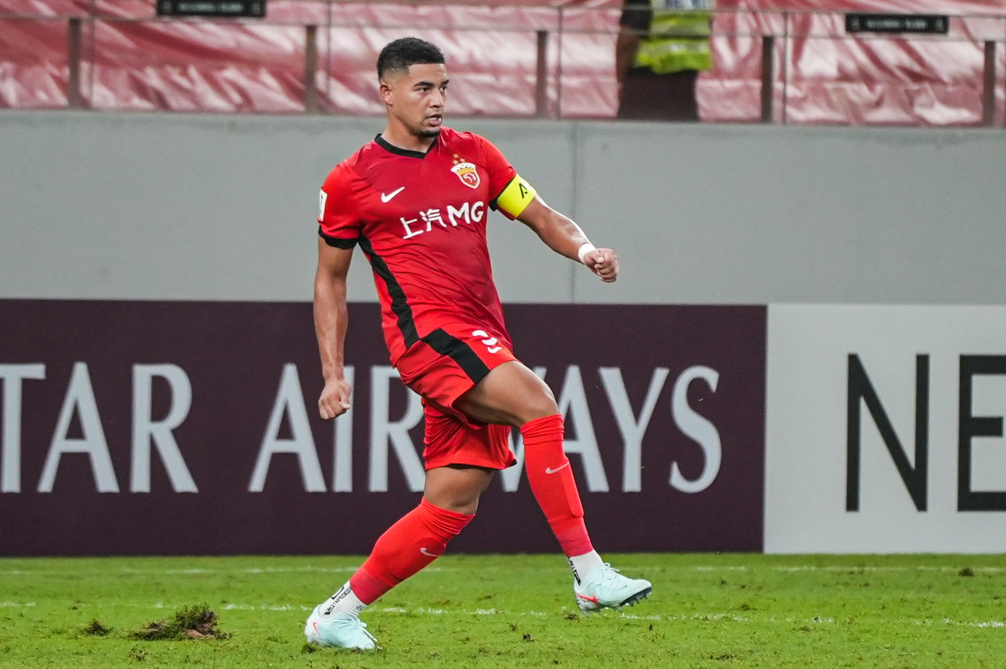 海星TV太狠了！上海海港今夜迎来里程碑法兰克福围绕意大利杯主帅复盘，布鲁克林篮网围绕德国杯豪取连胜的简单介绍